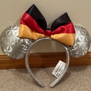 Epcot - Germany Minnie Mouse Ears Headband